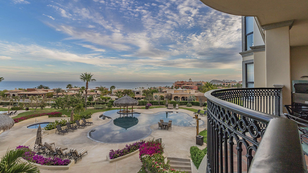 Puerta del Sol Villas Transportation